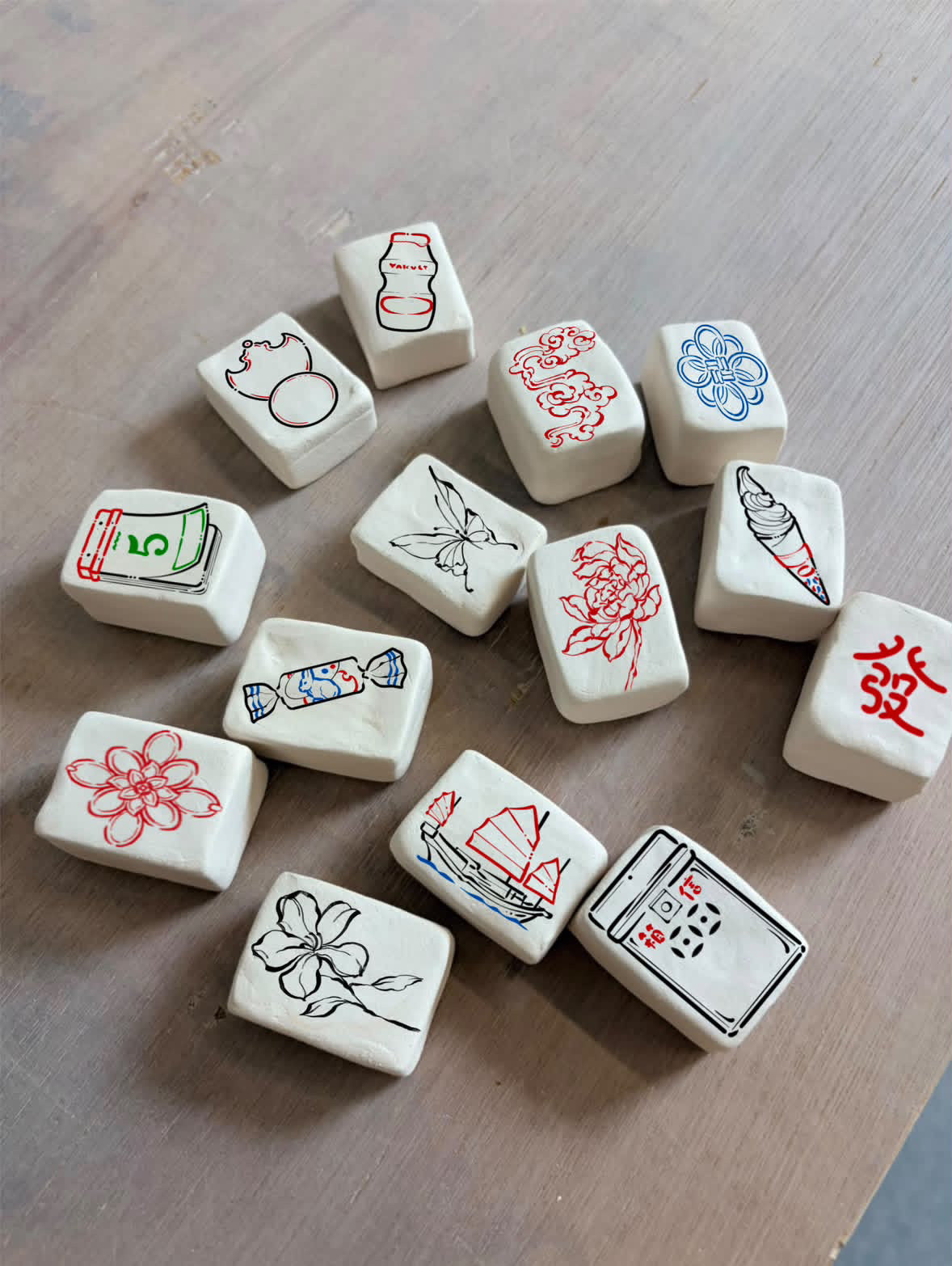 Pottery Workshop: Mahjong Tiles Painting × Tattoo Artist Sara 夏 Collaboration